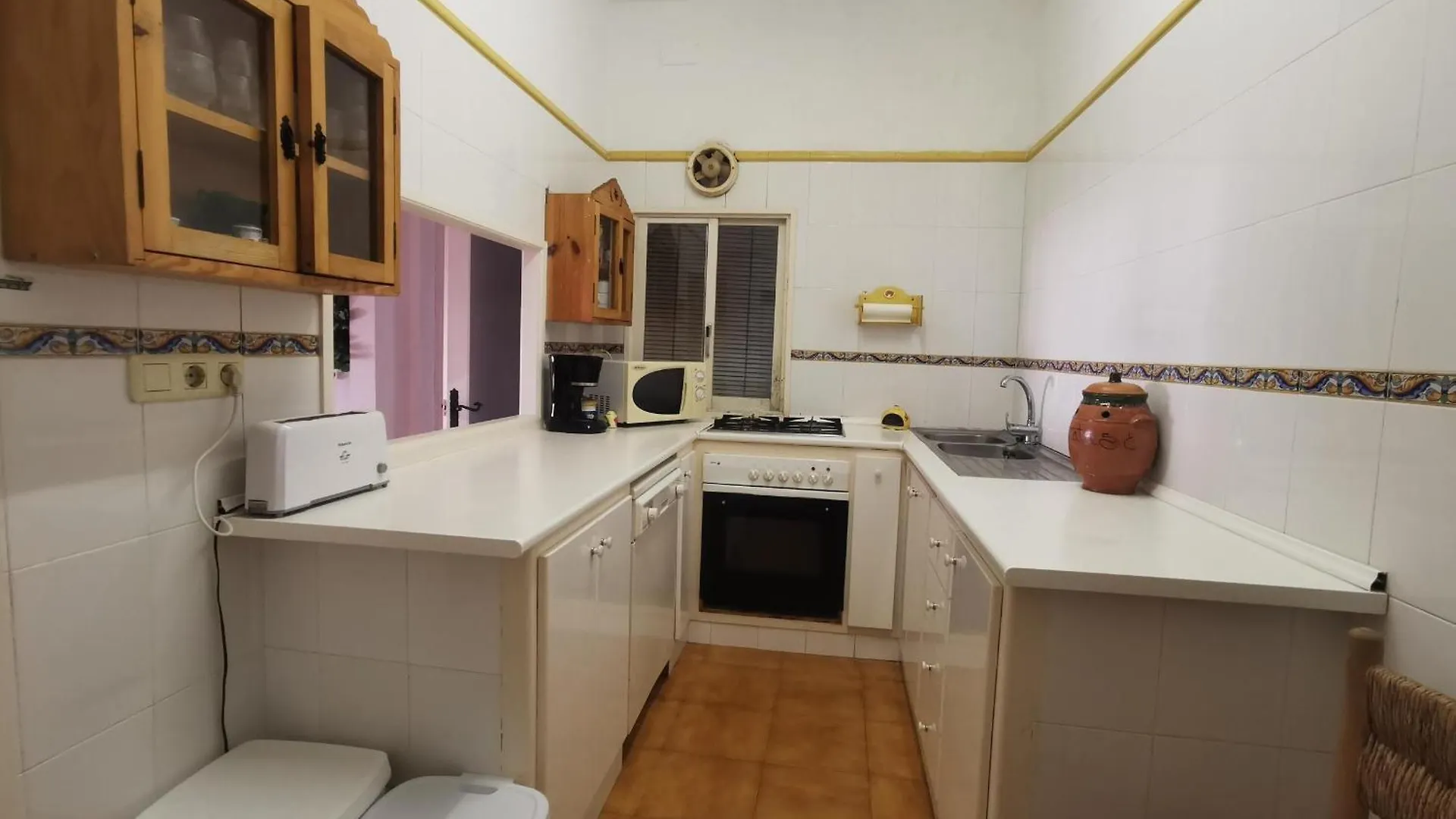 Holiday home Casa Espaciosa De 10 Pers. Con Terraza, Cerca De La Playa Y Area De Entretenimiento En Llanca - Es-89-138 Spain